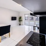 Katowice By Lantier - Swimming Pool Zone Apart Otel