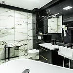 Katowice By Lantier - Swimming Pool Zone 아파트호텔 3*