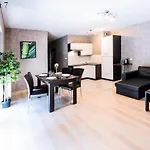 Katowice By Lantier - Swimming Pool Zone 바이톰
