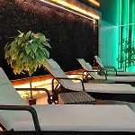 아파트호텔 Katowice By Lantier - Swimming Pool Zone 바이톰