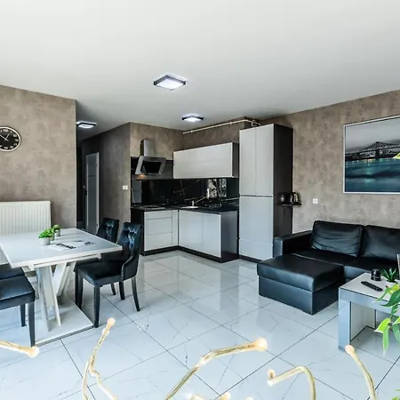 Apartamenty Katowice By Lantier - Basen & Gabinet Spa Апарт-отель
