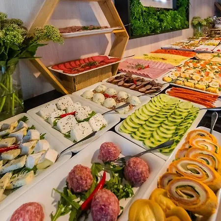 Katowice By Lantier - Wellness & 4* Bytom