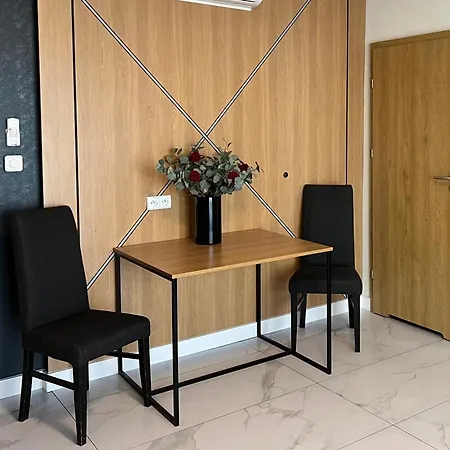 Appart hôtel Katowice By Lantier - Basen & Gabinet