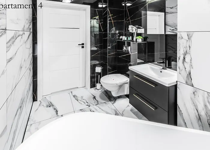 Katowice By Lantier - Swimming Pool Zone 3* Бытом