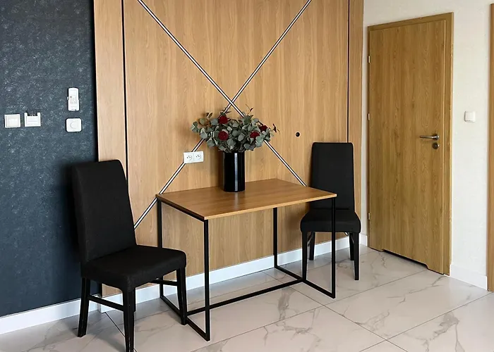 Aparthotel Apartamenty Katowice By Lantier - Swimming Pool Zone