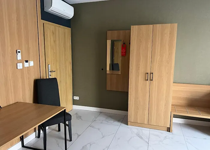 Apartamenty Katowice By Lantier - Swimming Pool Zone Bytom