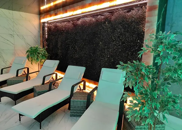 Aparthotel Apartamenty Katowice By Lantier - Swimming Pool Zone